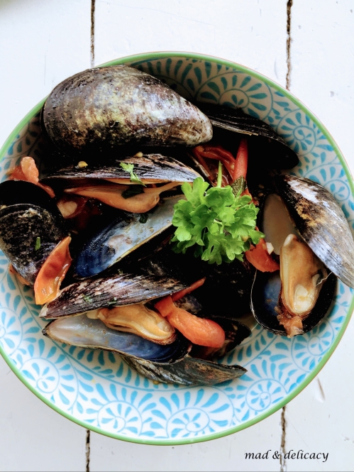 Sauteed mussels