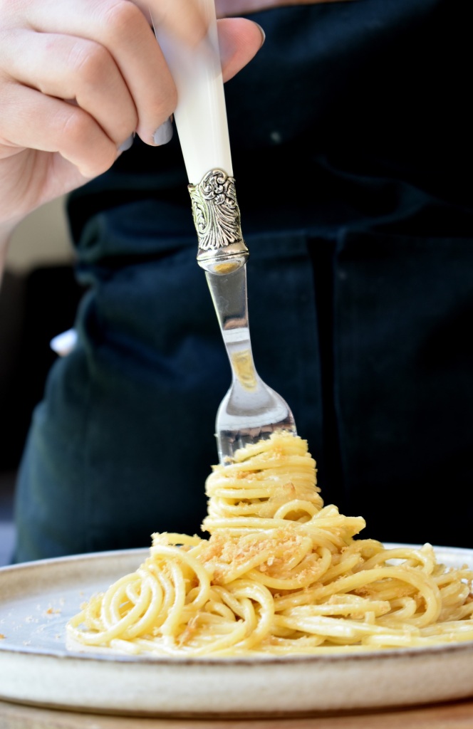 Spaghetti with Bottarga: a traditional Recipe from Sardinia